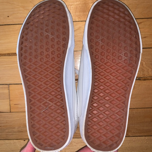 VANS “Ward” NWT White/White Sneakers - Women’s 7.5 - Picture 8 of 9